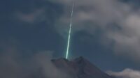 Meteor jatuh di Indonesia