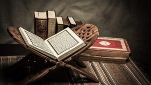 mengapa al-quran disebut kitab yang bersifat universal